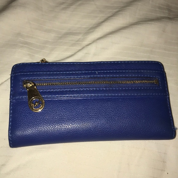 michael kors wallet - Picture 2 of 5